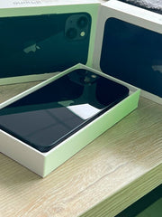 iPhone 13 – 128GB | 10/10 Condition | 100% Battery | JV BOX PACK