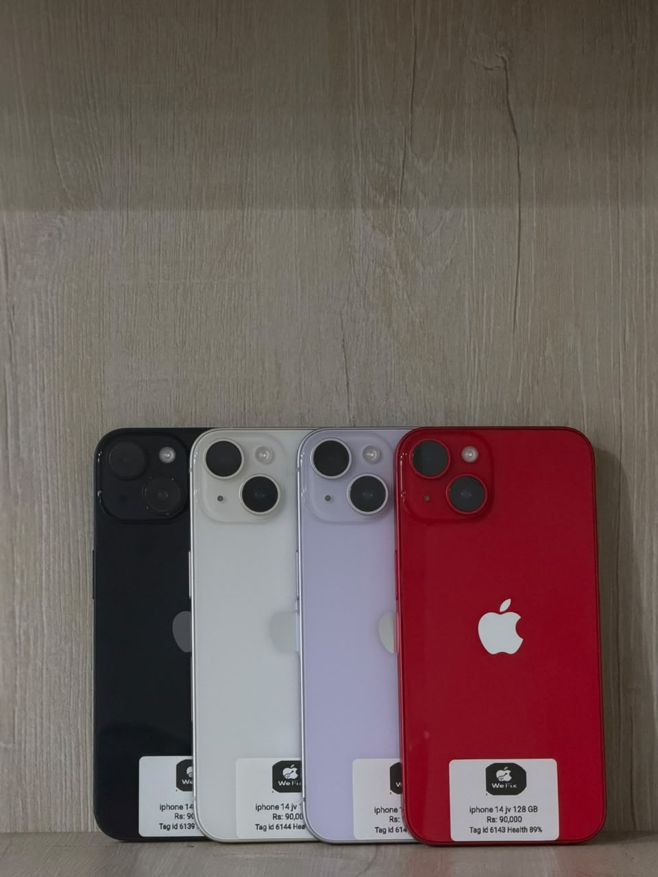 Apple iPhone 14 (JV) 128GB in excellent used condition.Battery Health: 82% persent
